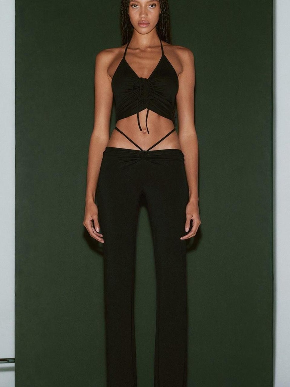 NWOT I.AM.GIA Black Halo Set
